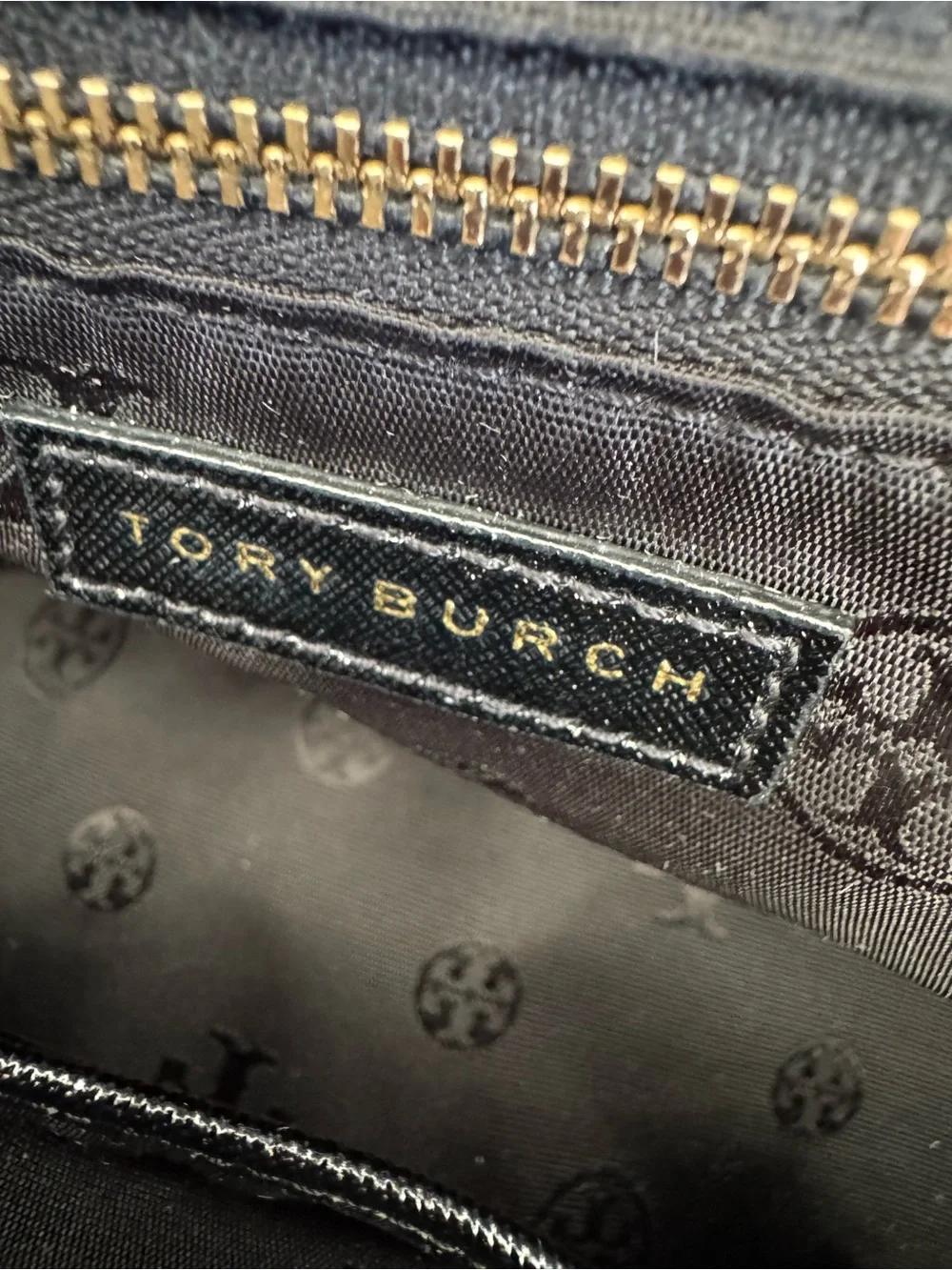 Tory Burch Robinson Double Zip Tote - Saffiano Leather